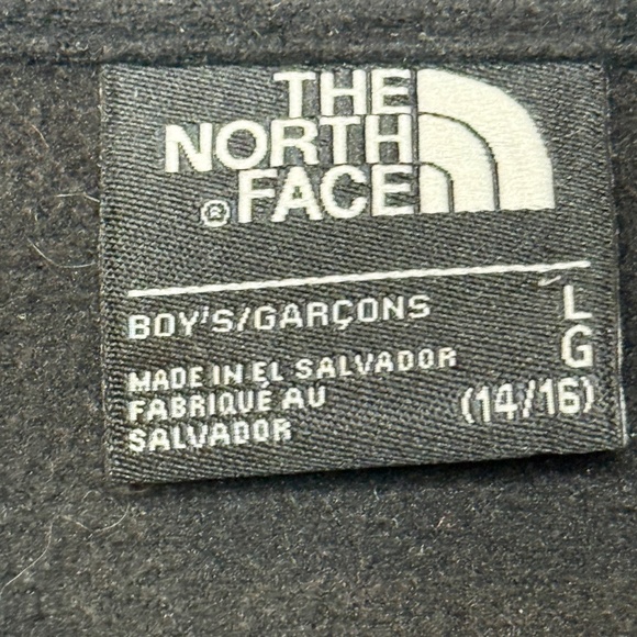 Boy's North Face Jacket - Picture 2 of 11